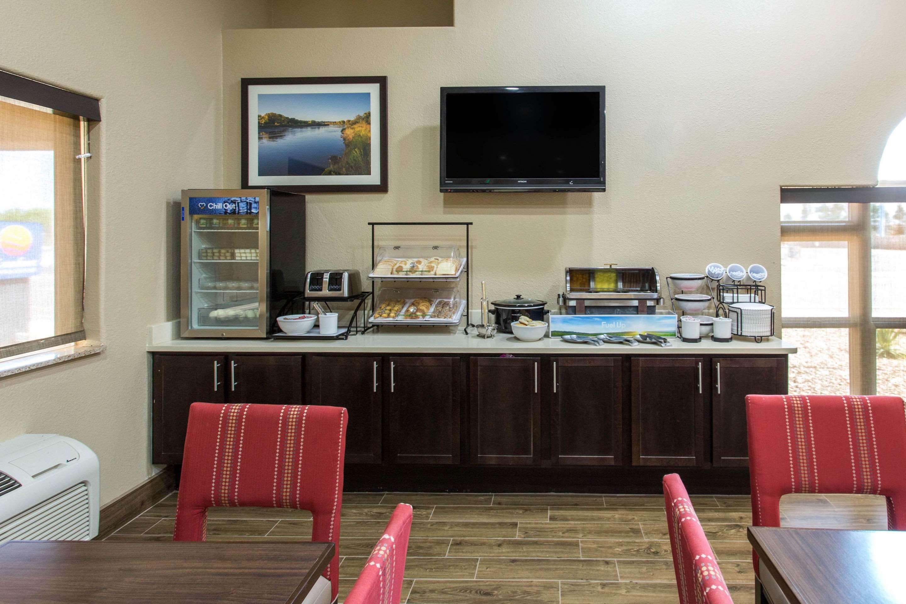 Comfort Inn & Suites Деминг Экстерьер фото